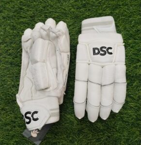 DSC Cricket Glove Mens Size RH