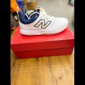 New Balance CK4020N5 Cricket Shoes | Lightweight & Durable – S3SportsPro New Balance CK4020N5 Cricket Shoes | Lightweight & Durable – S3SportsPro